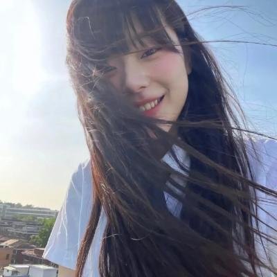 血洒万花团